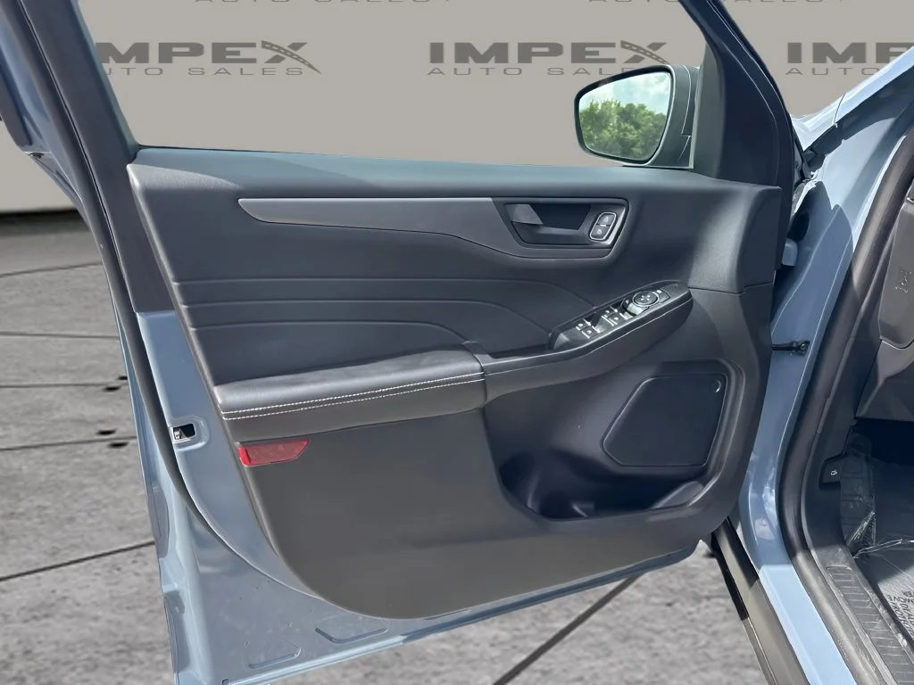 Used 2024 Blue Ford Active image 19