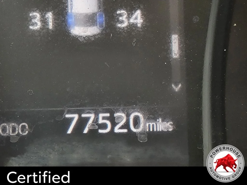 Used 2023 White Toyota SE image 31