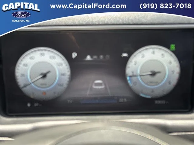 Used 2023 Beige Hyundai SEL image 26