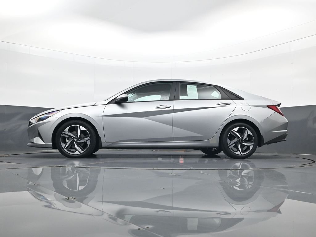 Certified Used 2023 Silver Hyundai SEL image 28