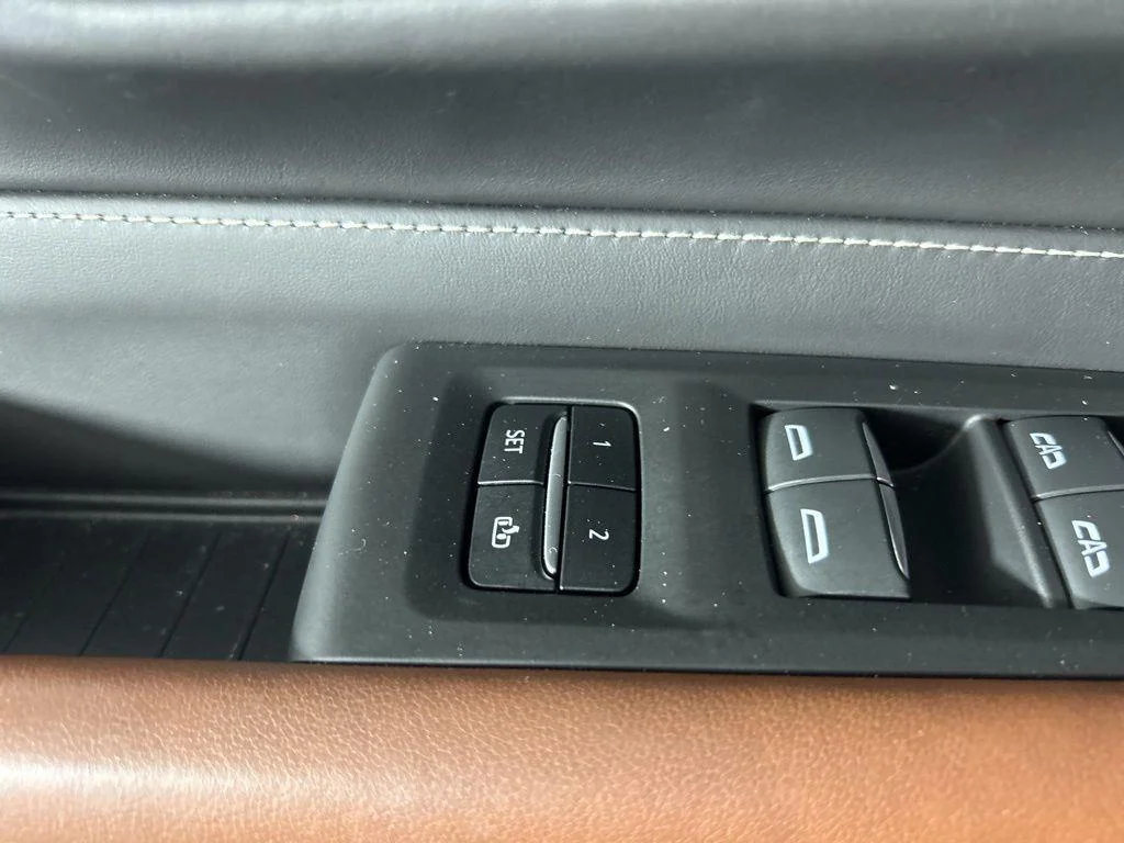 Used 2023 Volcanic Red GMC Denali Ultimate image 27