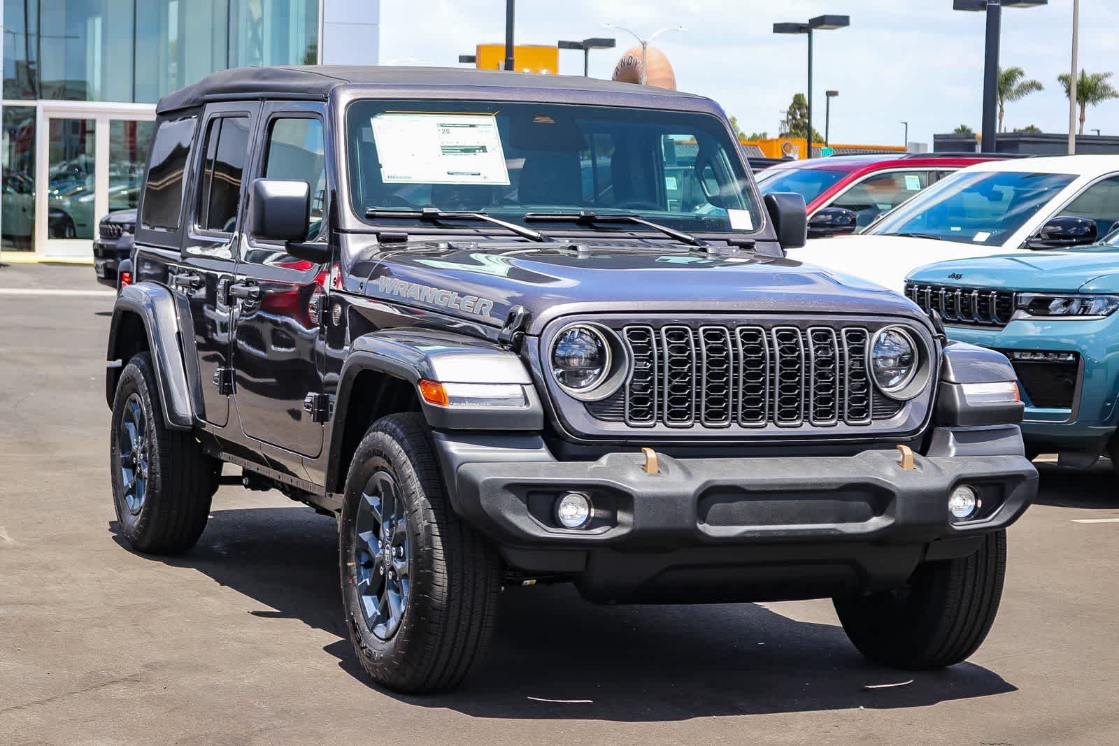 New 2026 Granite Crystal Metallic Clear-Coat Exterior Paint Jeep 85th Anniversary image 3