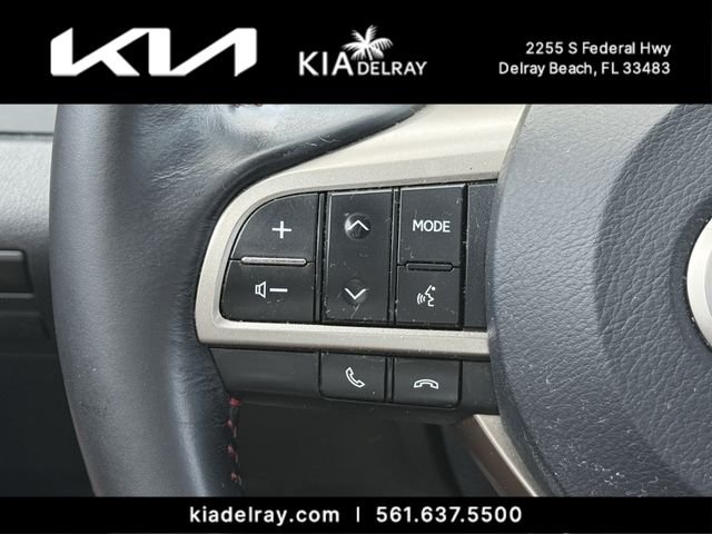 Used 2019 White Lexus 350L image 29