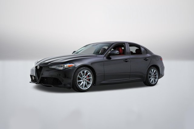 2022 Alfa Romeo Giulia 