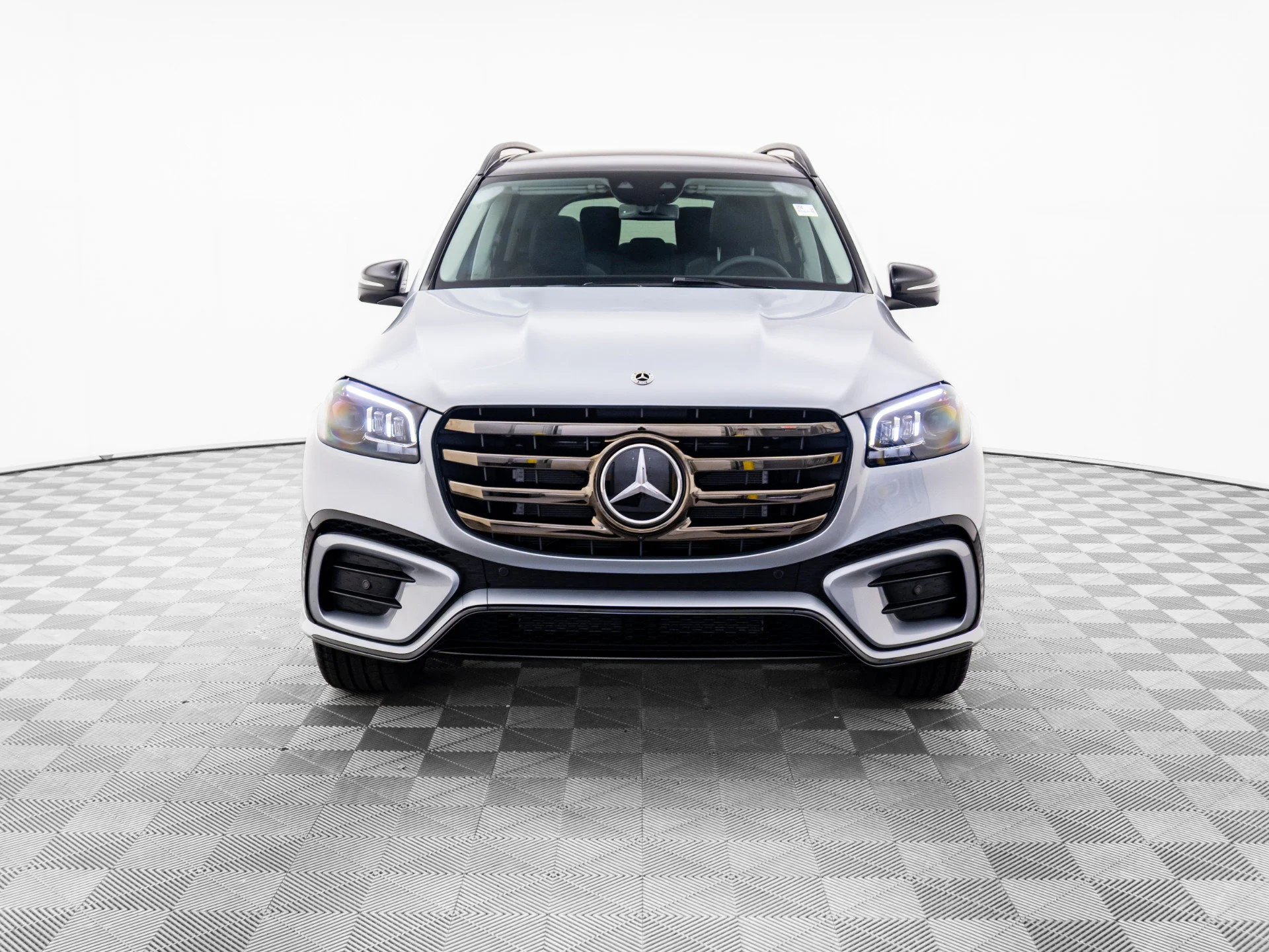 New 2026 Silver Mercedes-Benz GLS 450 image 8