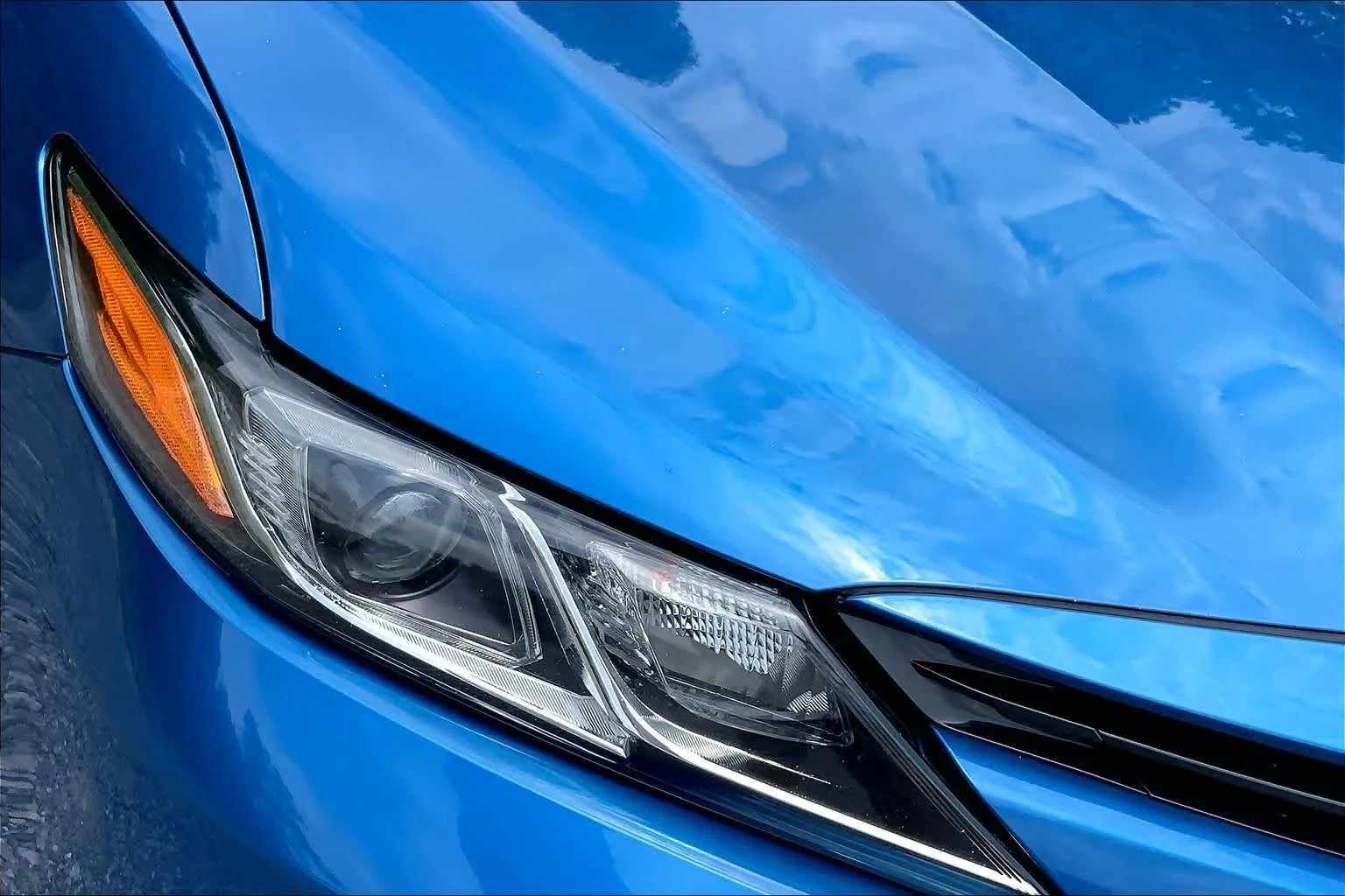 2020 Toyota Camry LE - Photo 27