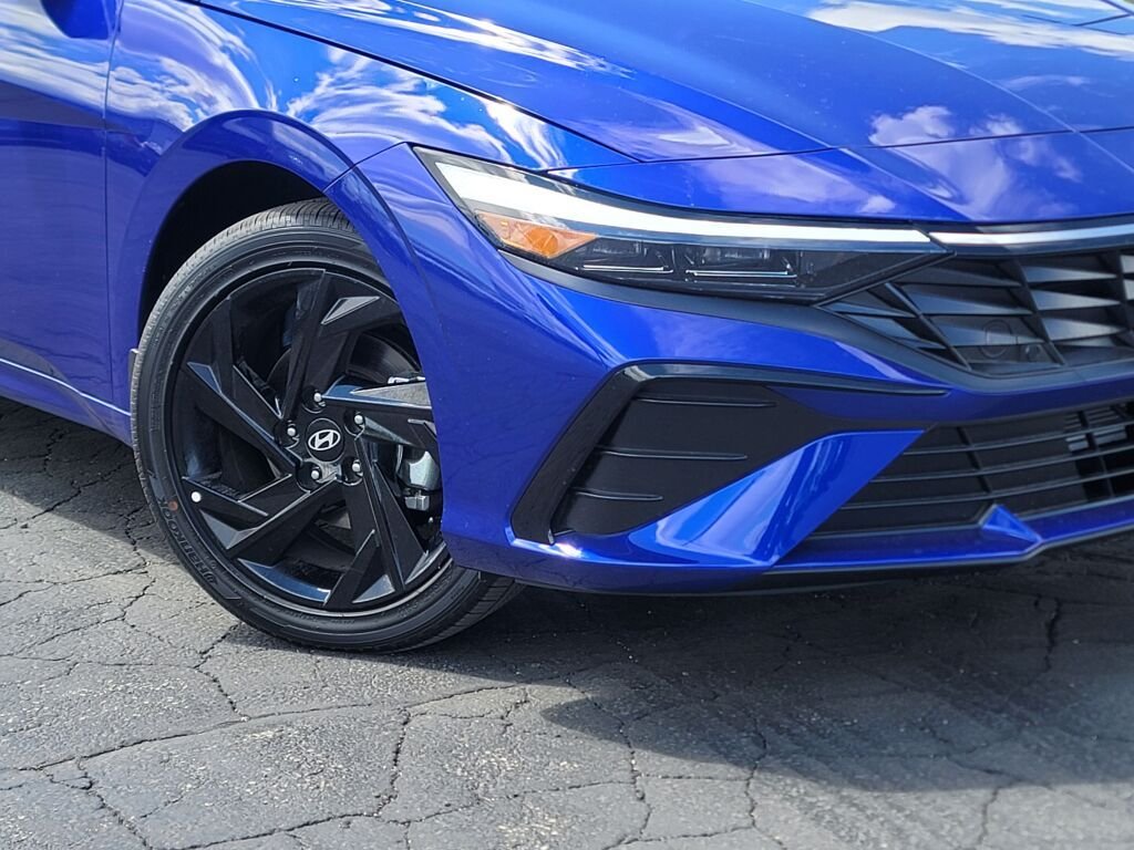 Certified Used 2026 Blue Hyundai SEL Sport image 3