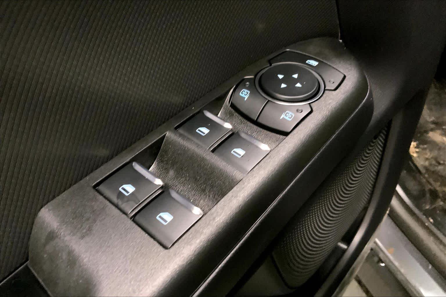 New 2026 Carbonized Gray Metallic Ford Badlands® image 17