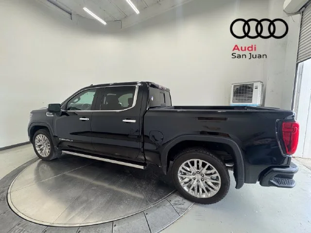 Used 2019 Black GMC Denali image 36