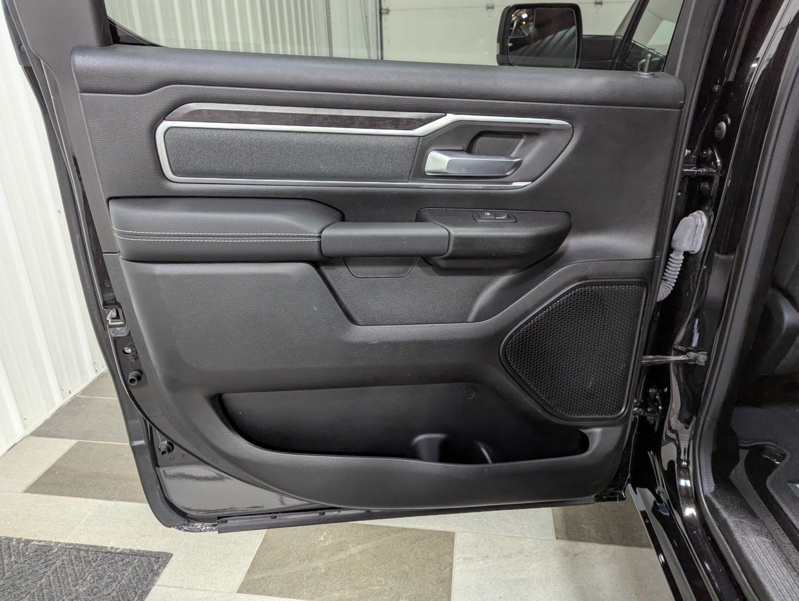 2022 Ram 1500 Big Horn photo 2