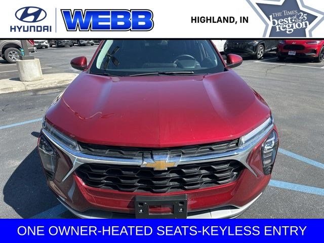 Used 2025 Red Chevrolet LT image 9