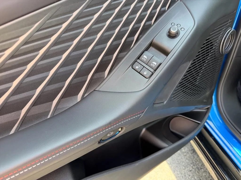 Used 2026 Blue Dodge R/T Scat Pack image 21
