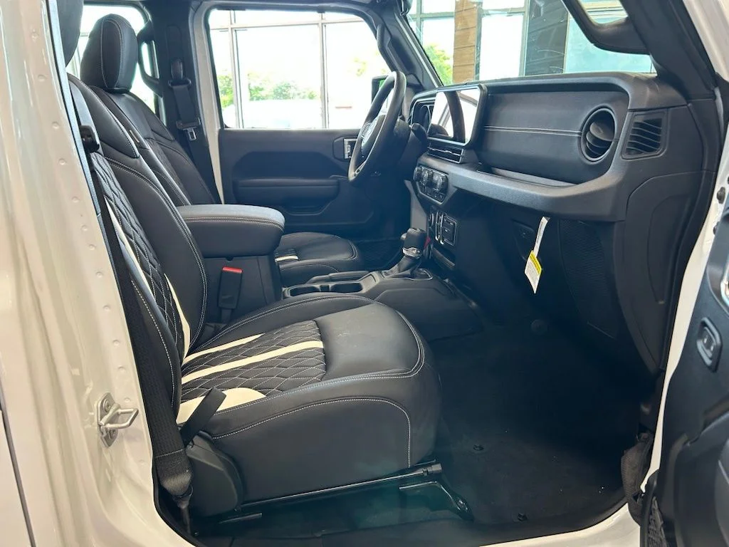 New 2026 Bright White Clearcoat Jeep Sport image 33