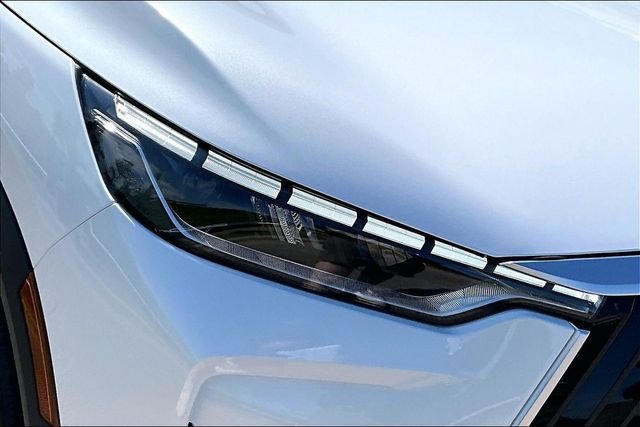 New 2027 RADIANT WHITE INFINITI LUXE image 30
