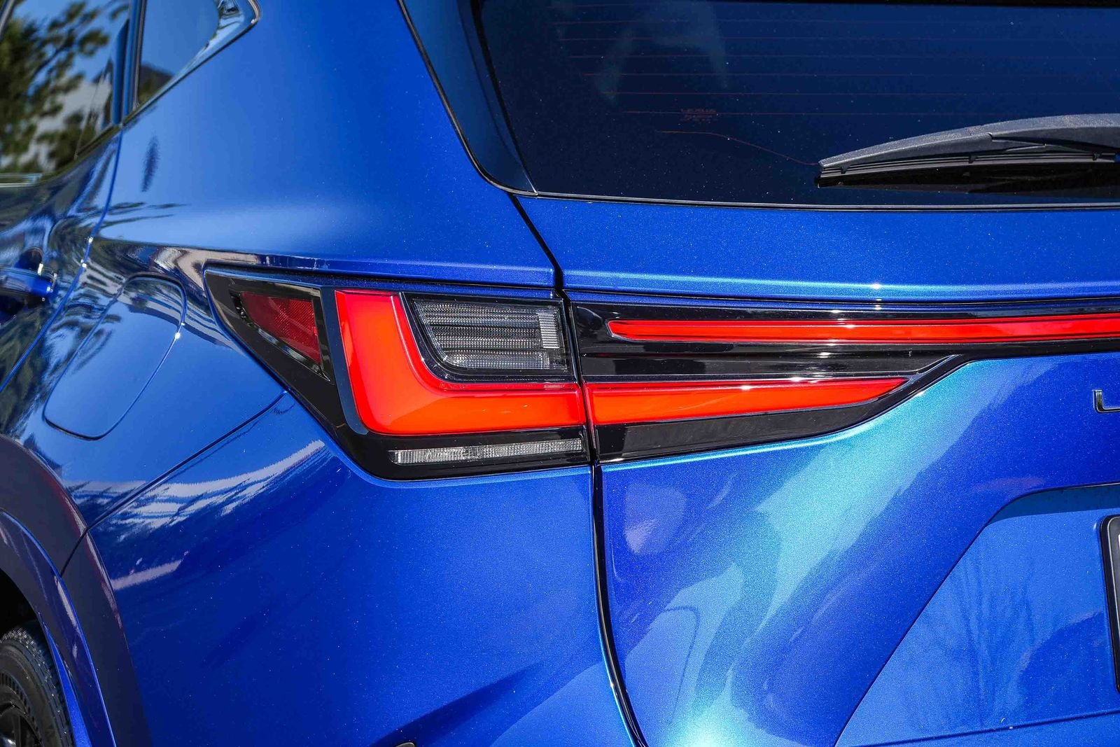 Used 2024 Blue Mica Lexus 350 F SPORT Handling image 11