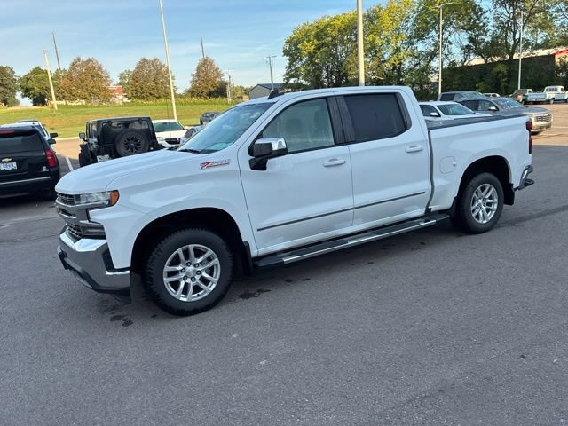 Used 2019 Chevrolet Silverado 1500 LT with VIN 1GCUYDED8KZ418706 for sale in Kansas City