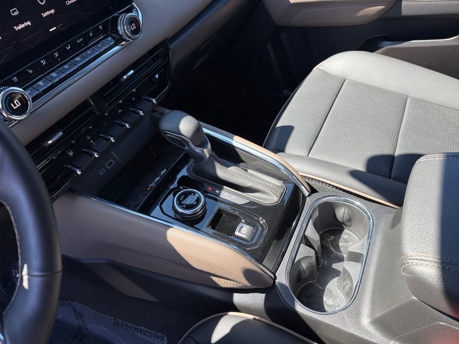 Used 2026 Glacier Metallic GMC Denali image 13