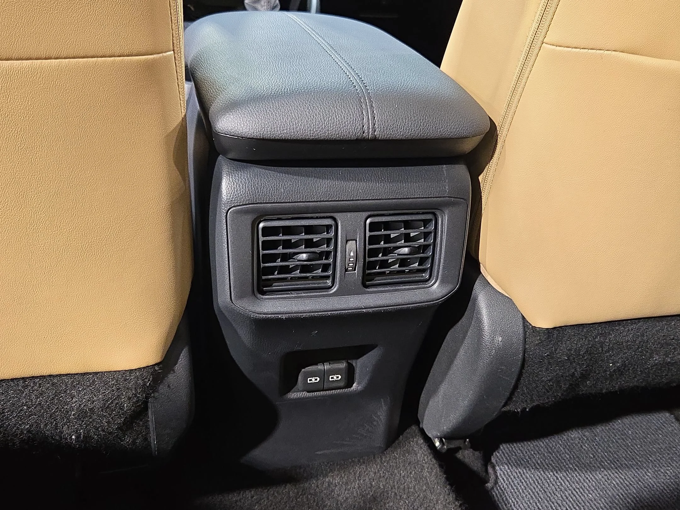 Certified Used 2025 Blueprint Toyota XLE Premium image 38