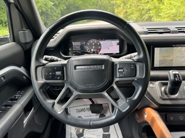 Used 2023 Hakuba Silver Metallic Land Rover X-Dynamic SE image 22