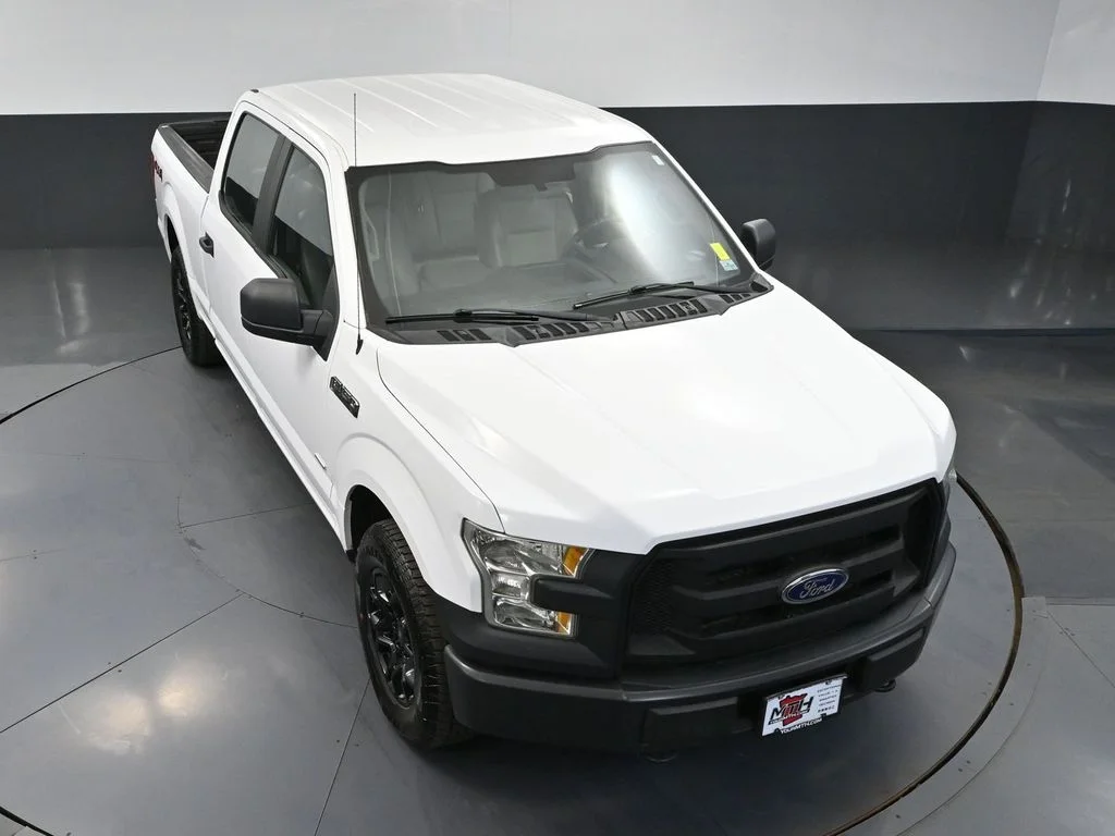 Used 2016 White Ford XL image 52