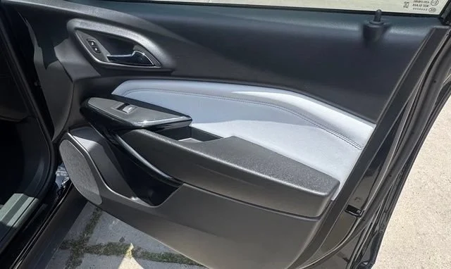 New 2026 Mosaic Black Metallic Chevrolet LT image 20