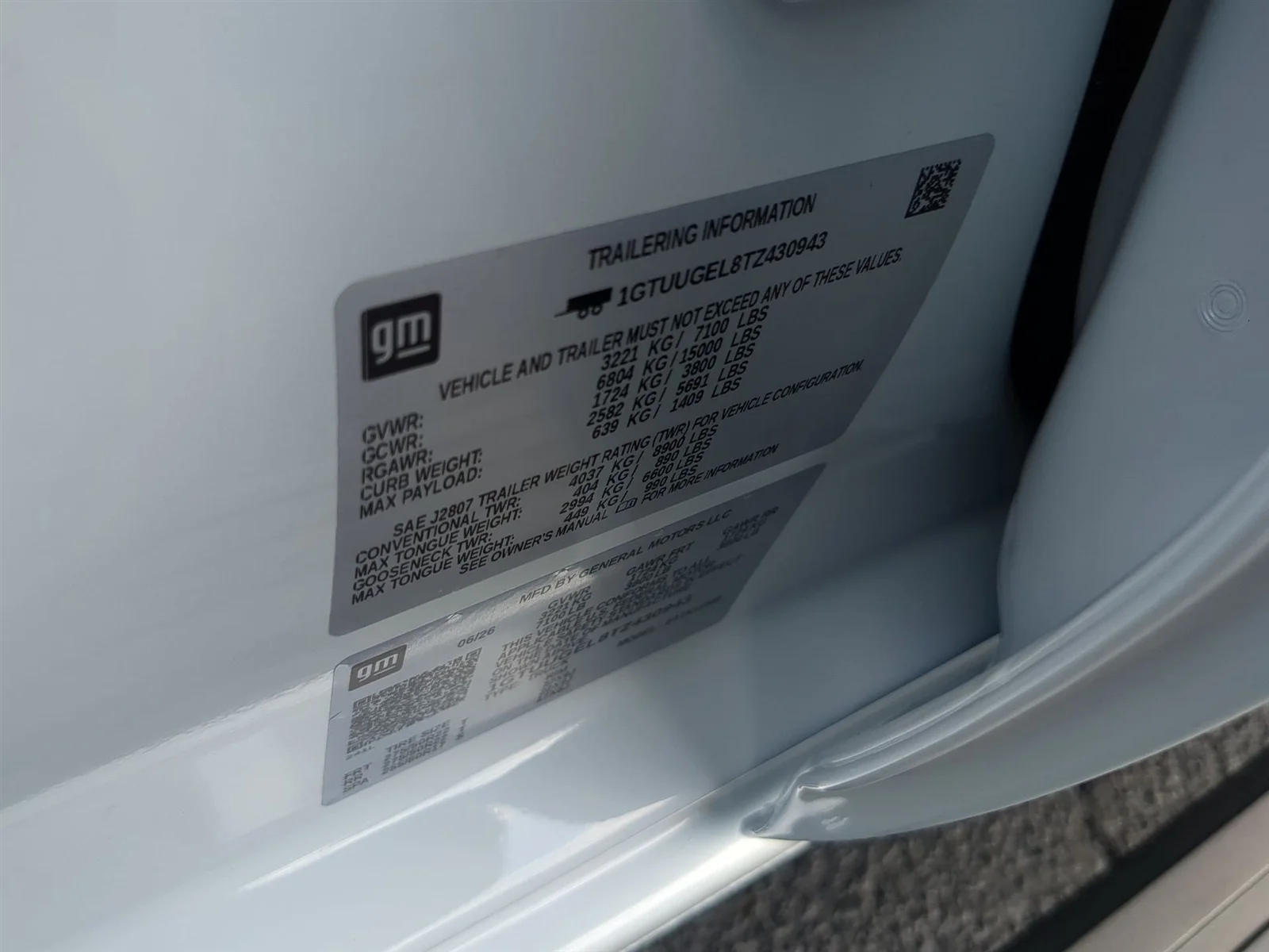 New 2026 Glacier White Tricoat GMC Denali image 59
