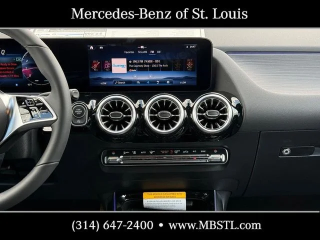 New 2026 Polar White Mercedes-Benz GLA 250 image 10