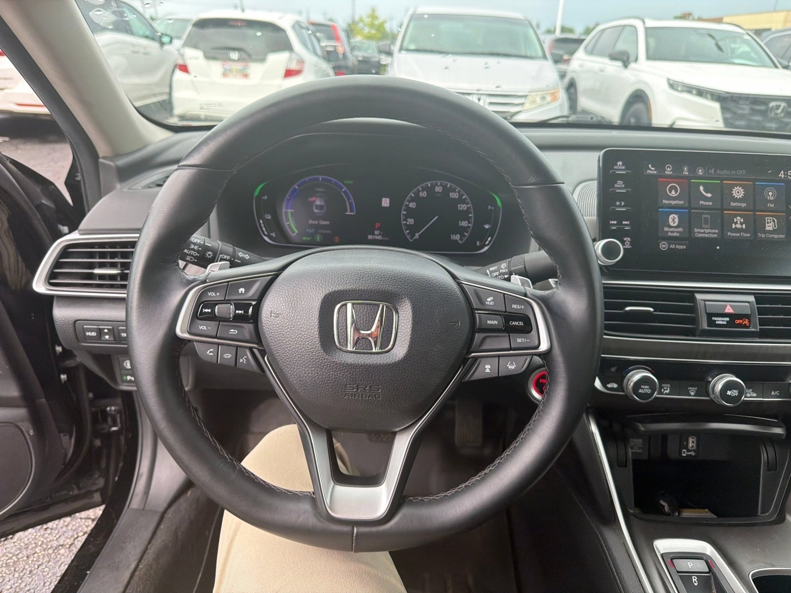 Used 2019 Crystal Black Pearl Honda Touring image 29
