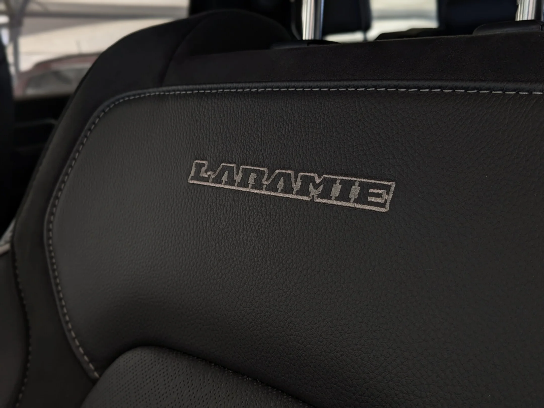 New 2026 Black RAM Laramie - - Night Edition - Level 2 Grp - Pano Sunroof - Harman/Kardon Audio & More! image 16