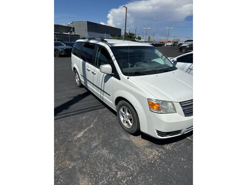Used 2010 Stone White Clearcoat Dodge SXT image 2