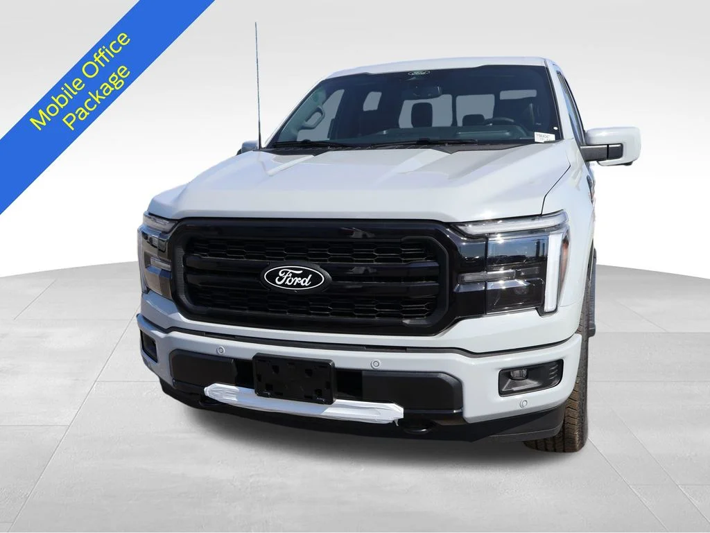 New 2026 Avalanche Ford Lariat® image 4