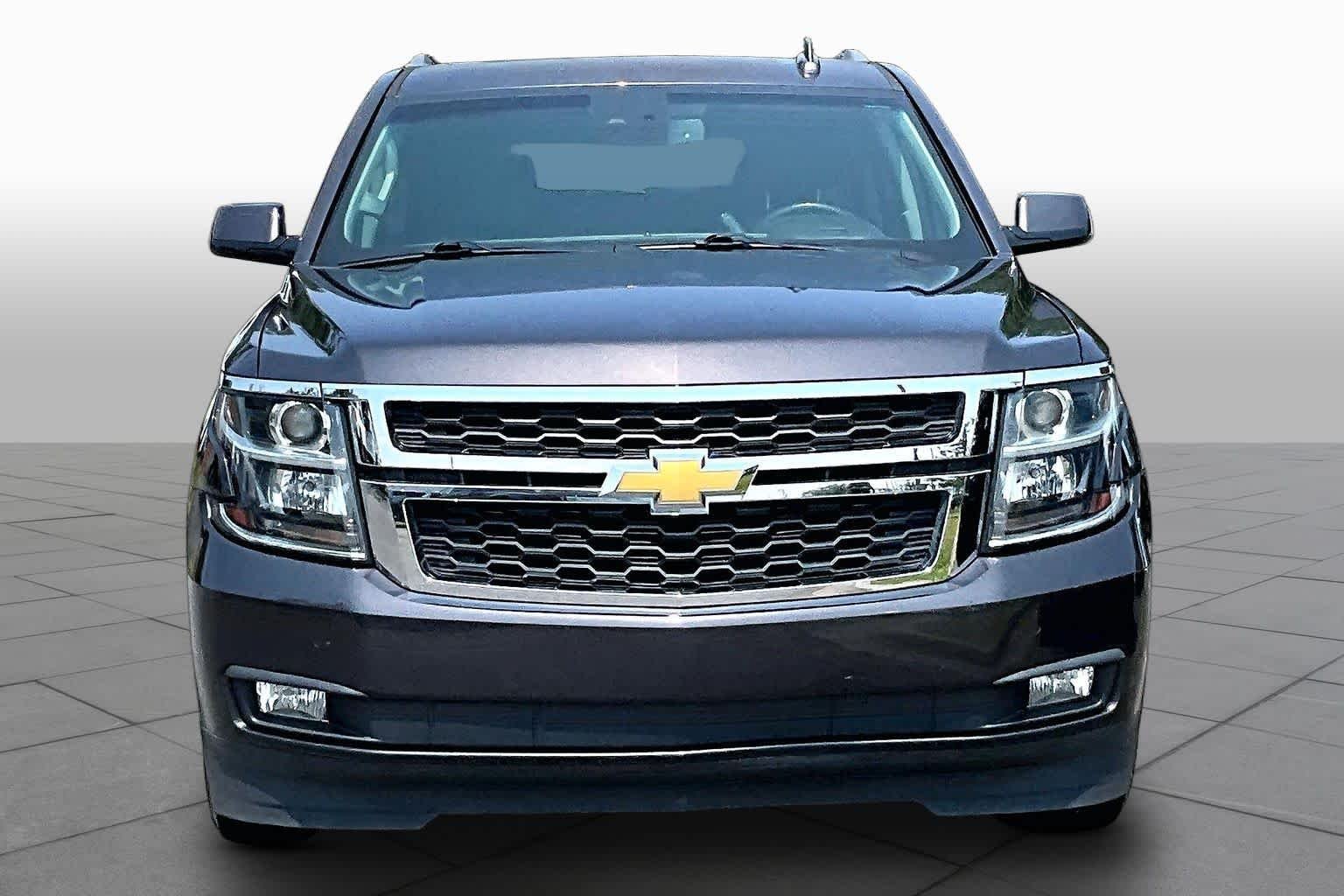 Pre-Owned 2017 Chevrolet Suburban LT