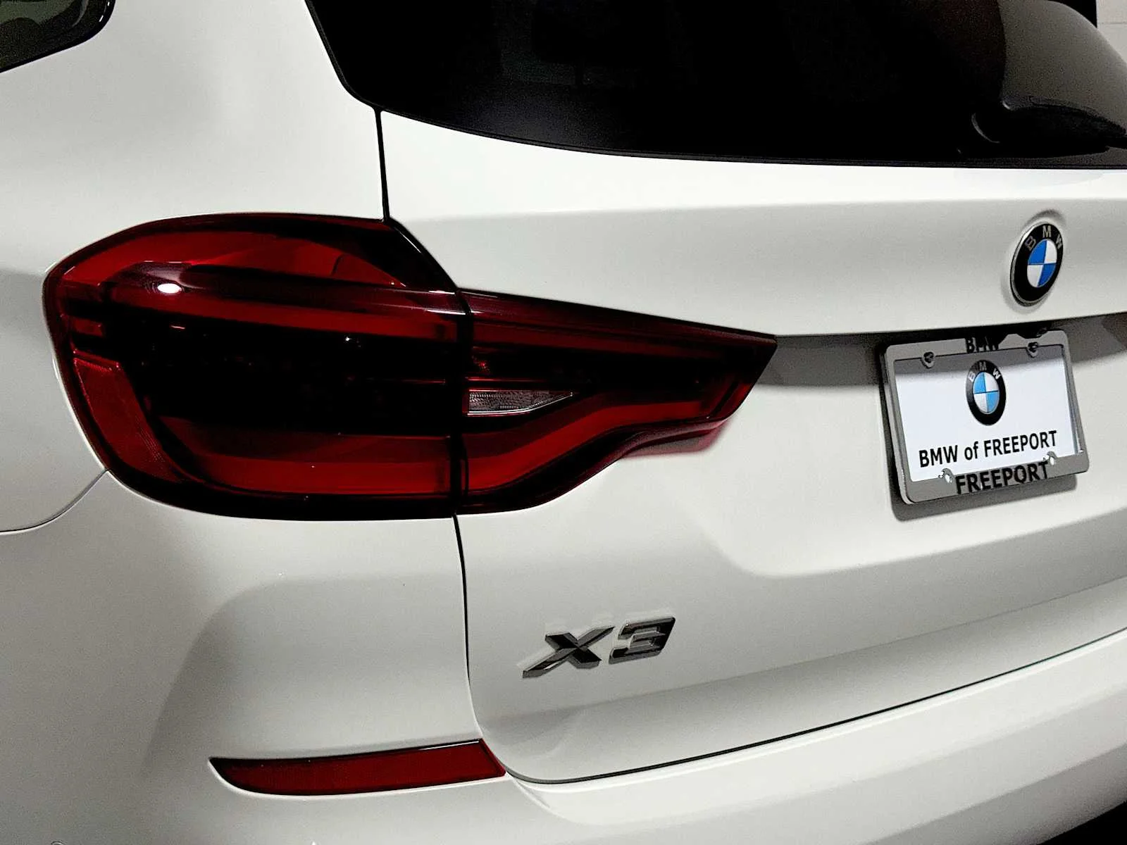 Used 2019 Alpine White BMW xDrive30i image 27