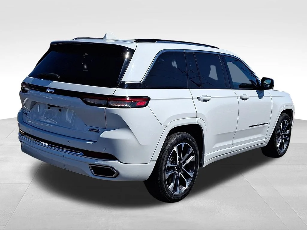 Used 2022 Bright White Clearcoat Jeep Overland 4xe image 6