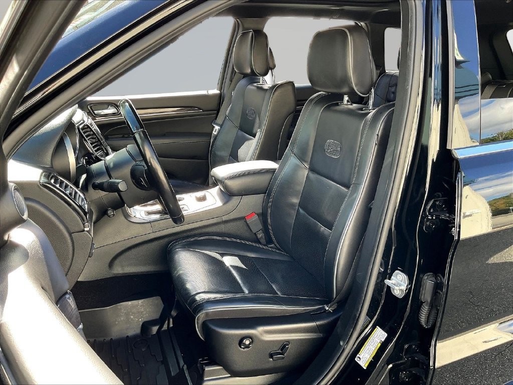 Used 2020 Black Jeep Overland image 23