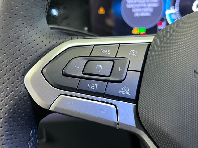 New 2026 Beige Volkswagen 2.0T SE R-Line Black image 14