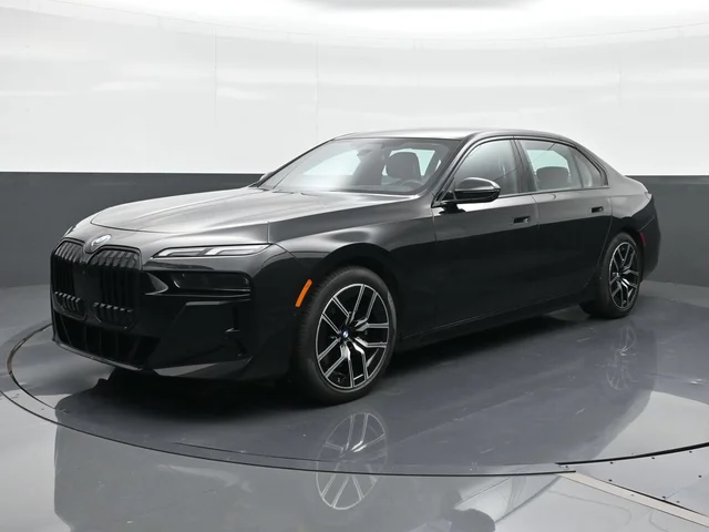 2024 BMW 7 Series 740i