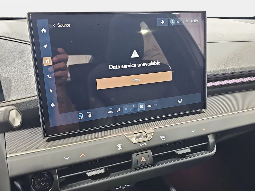 New 2026 Iridium Lexus PREMIUM image 20