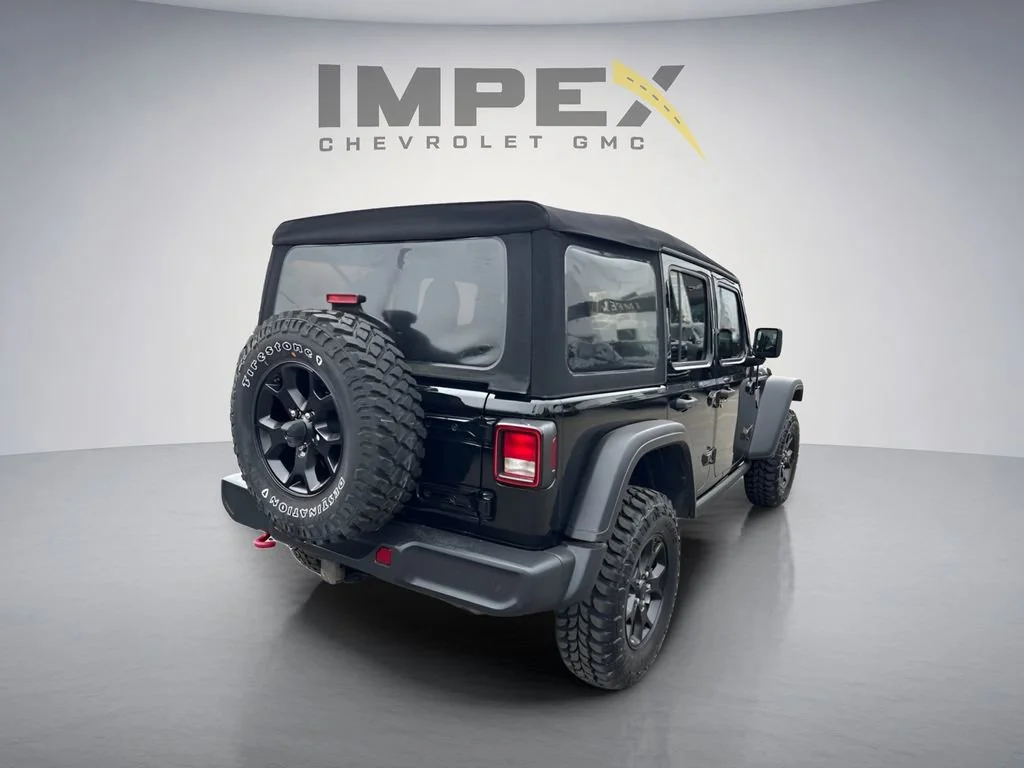 Used 2019  Jeep Rubicon image 6