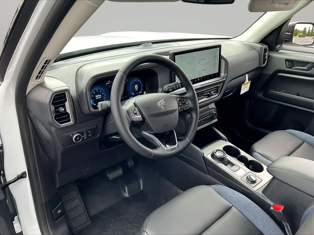New 2026 Oxford White Ford Outer Banks® image 7
