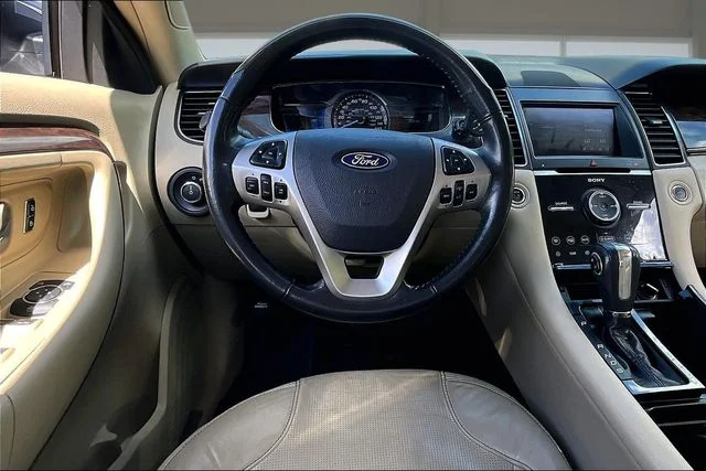 Used 2013 Silver Ford Limited image 5