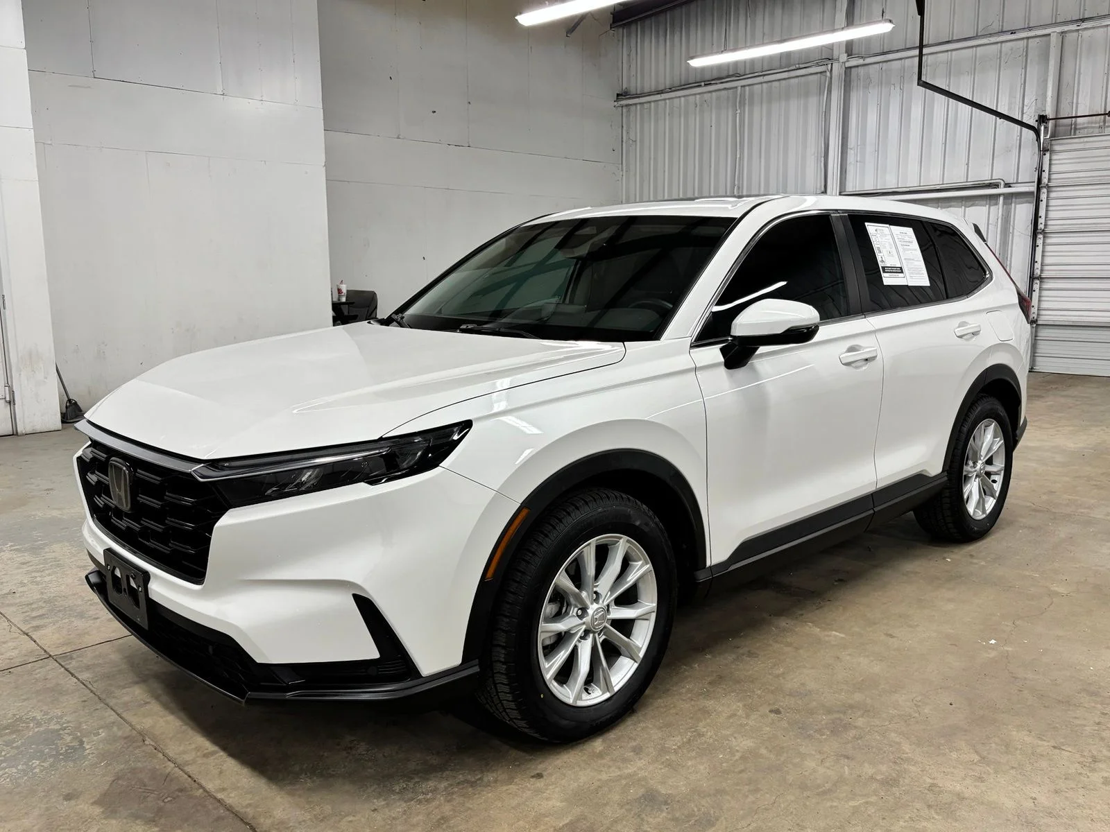Used 2025  Honda EX-L image 3