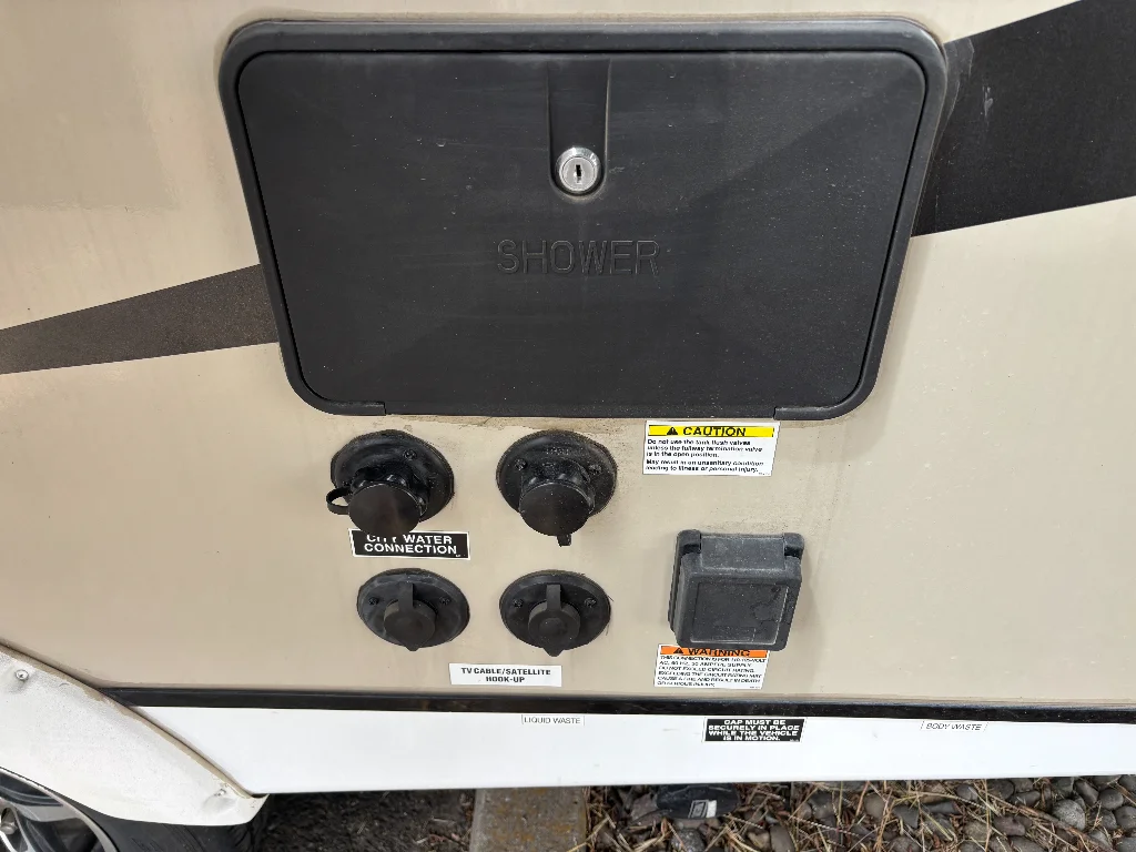 Used 2018 WHITE FOREST RIVER M-192-RBS image 11