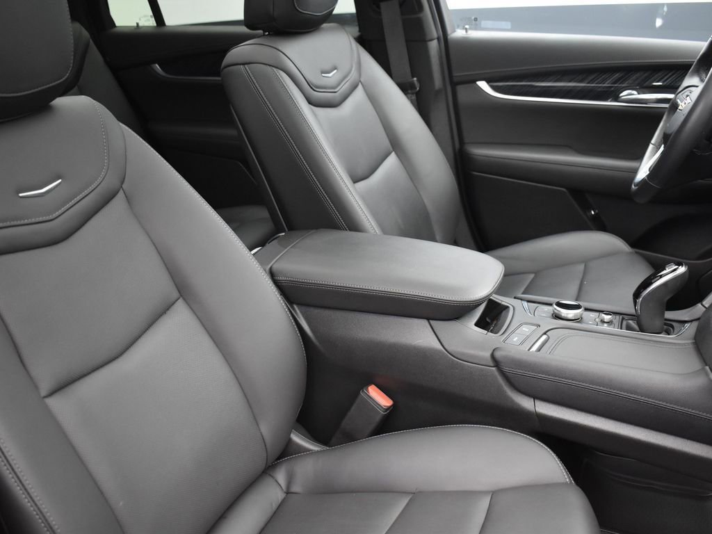 2024 CADILLAC XT6 - Image 35