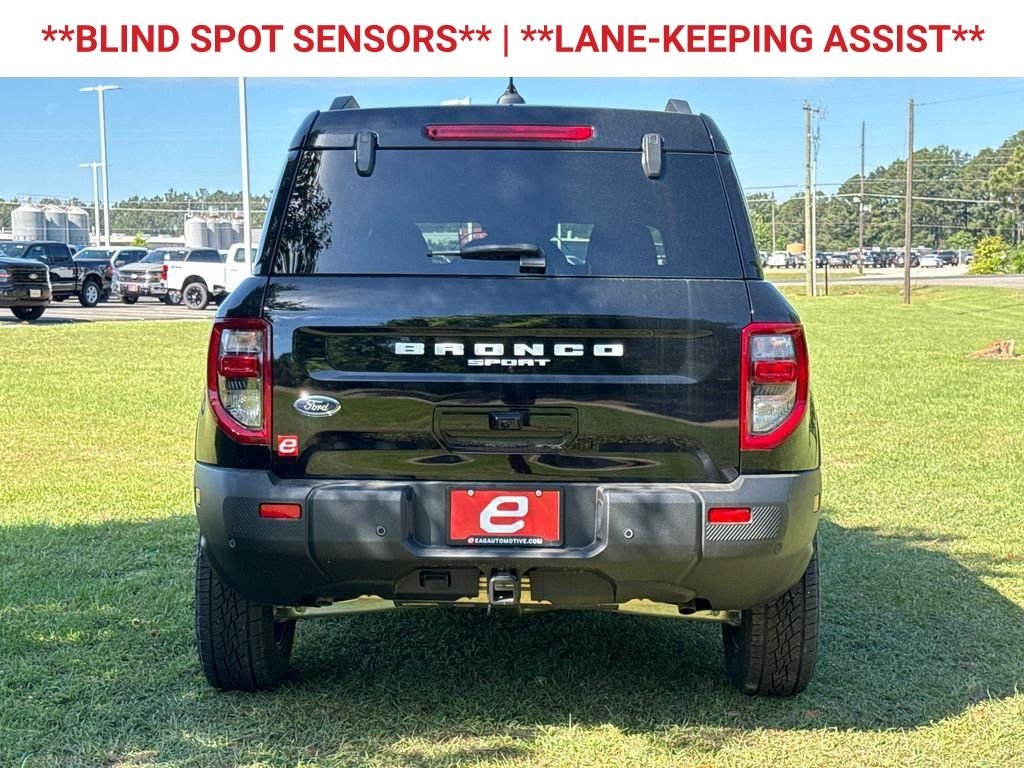 New 2025 Shadow Black Ford Badlands® image 8