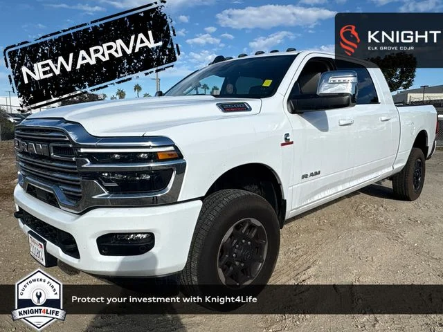 Used 2025 White Ram Laramie image 1