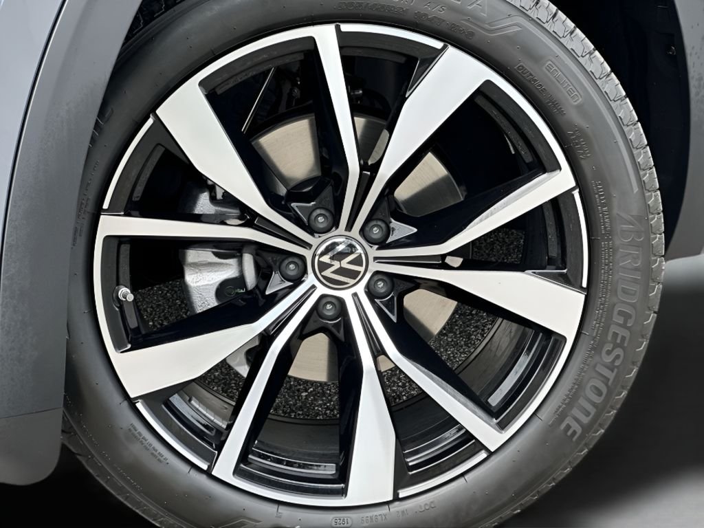 2026 Volkswagen Atlas SEL Premium R-Line - Photo 10