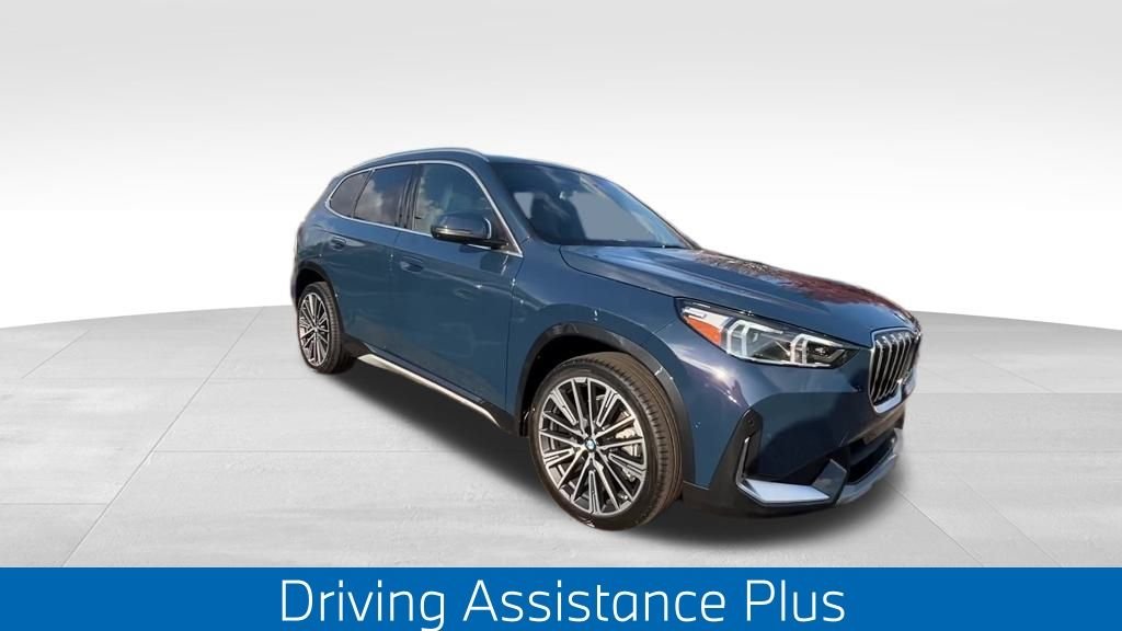 Used 2026 Blue BMW xDrive28i image 10