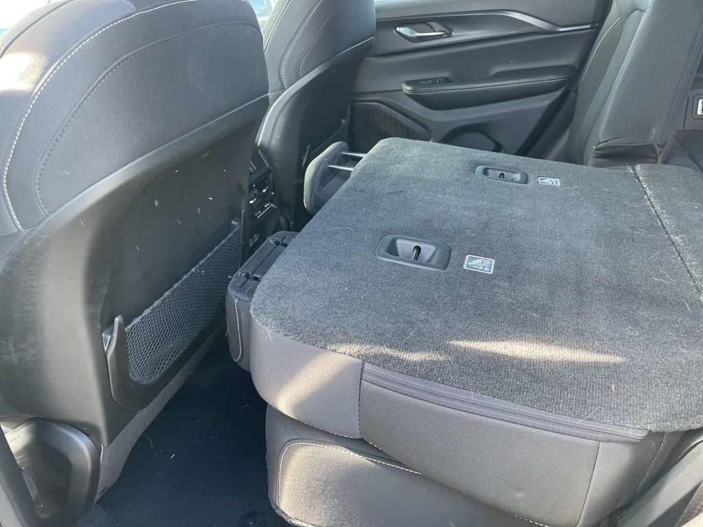 Used 2024 White Jeep Laredo X image 29