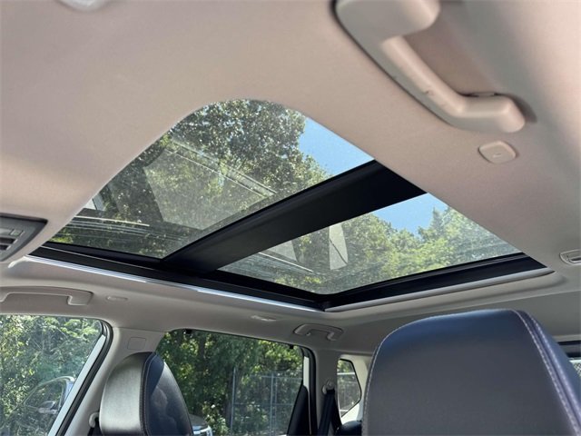 2023 Nissan Rogue SL photo 4